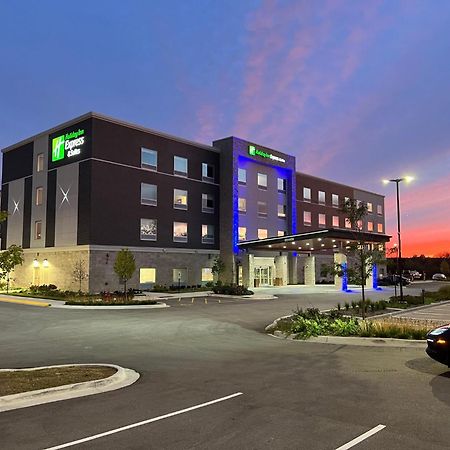 Holiday Inn Express & Suites Chicago Schaumburg By Ihg المظهر الخارجي الصورة