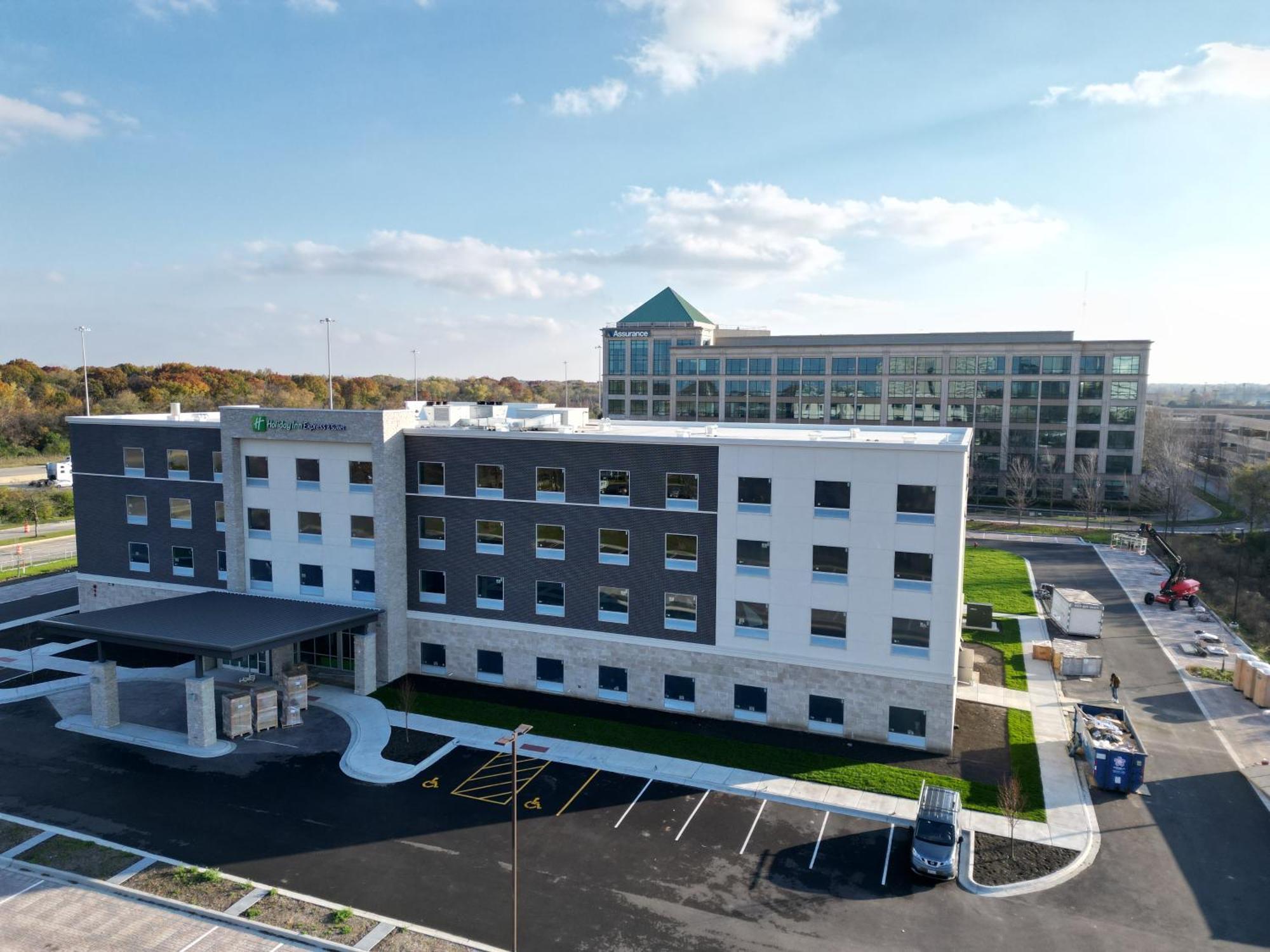 Holiday Inn Express & Suites Chicago Schaumburg By Ihg المظهر الخارجي الصورة