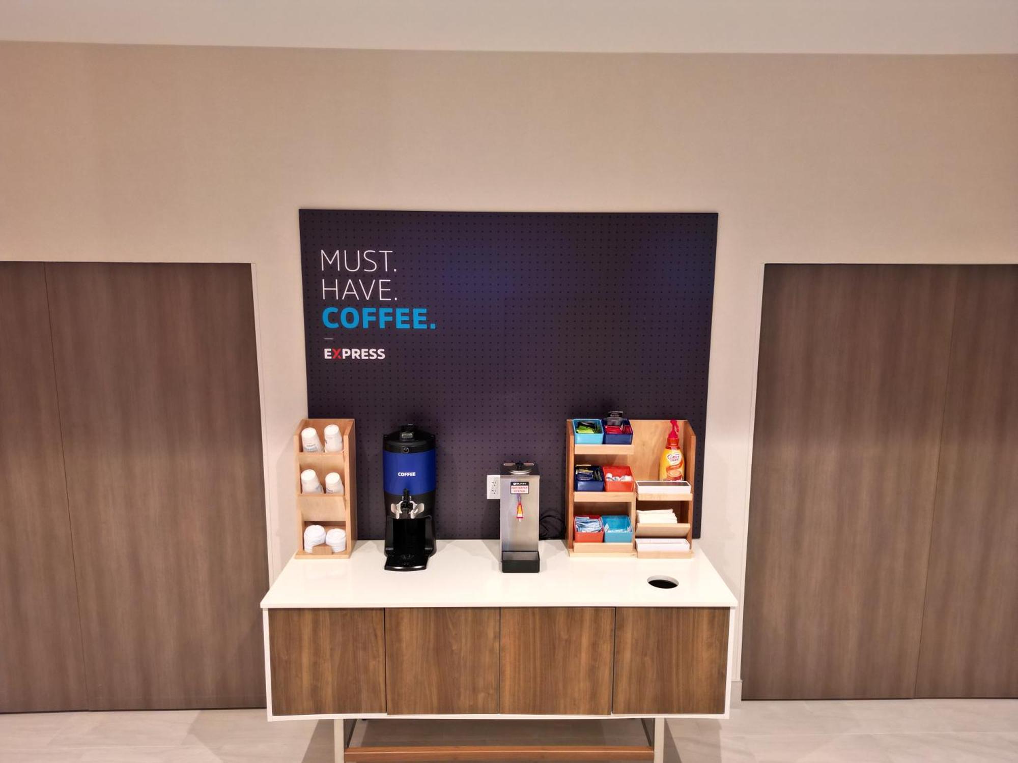 Holiday Inn Express & Suites Chicago Schaumburg By Ihg المظهر الخارجي الصورة