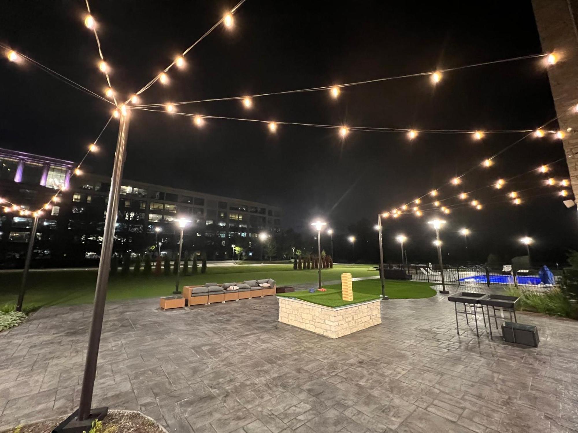 Holiday Inn Express & Suites Chicago Schaumburg By Ihg المظهر الخارجي الصورة